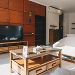 The Residential Suites Near Auc By Elegant