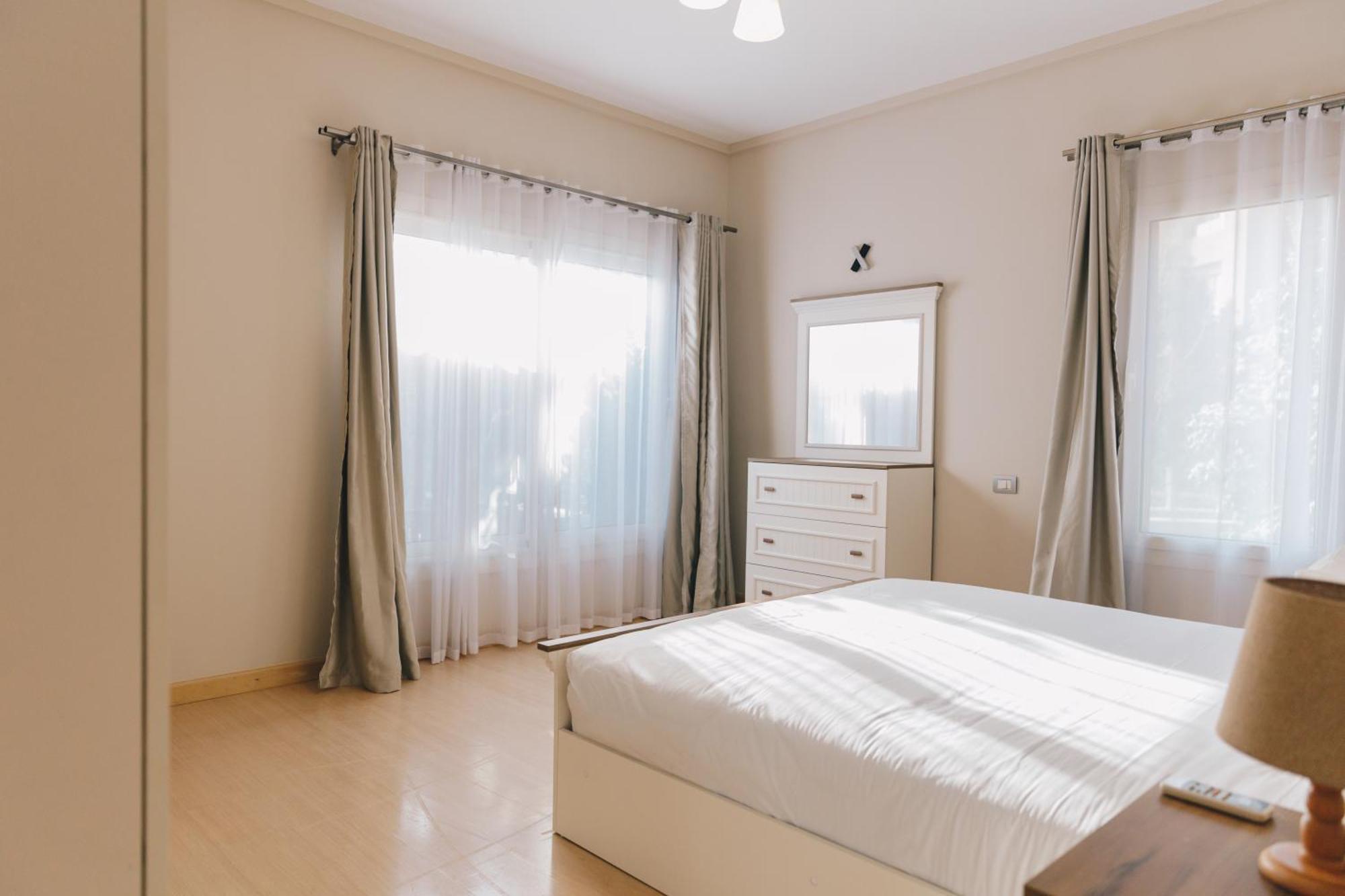 The Residential Near Auc By Elegant Apartment *