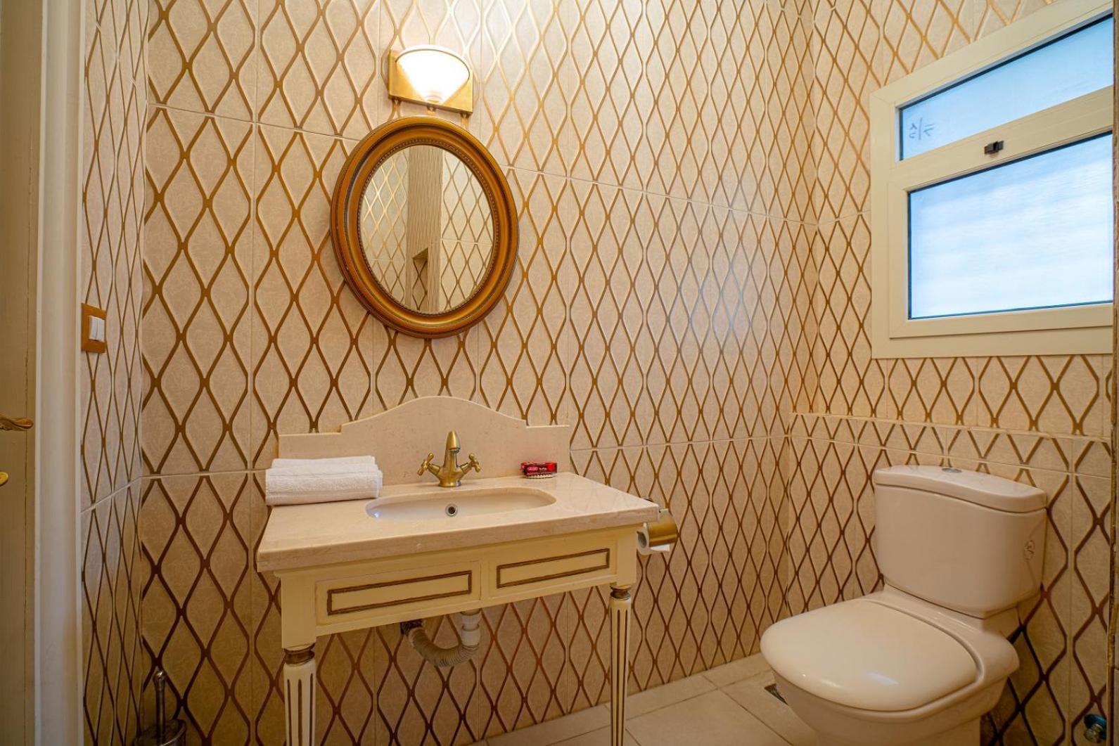 The Residential Near Auc By Elegant Apartment Cairo