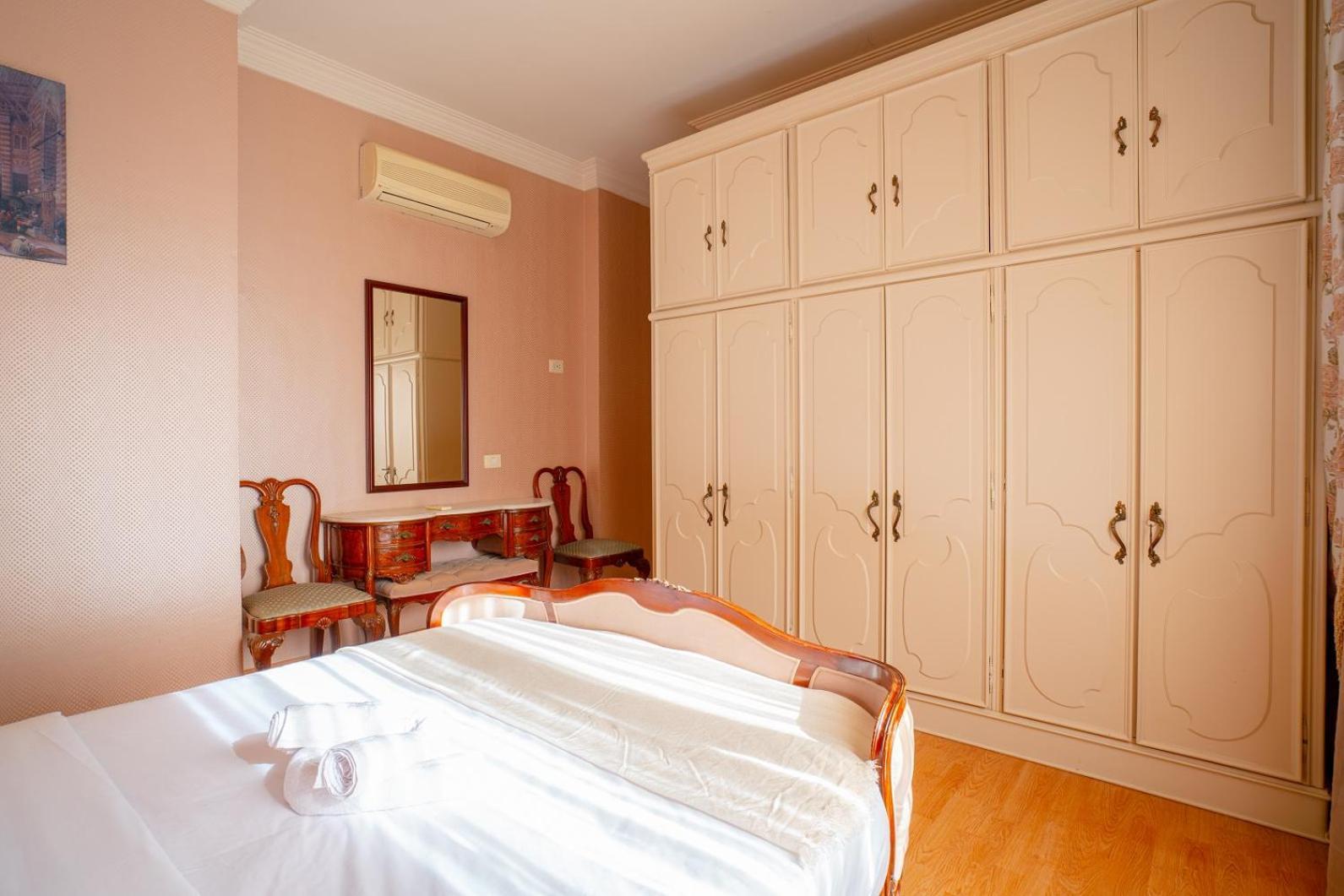 The Residential Near Auc By Elegant Apartment Cairo